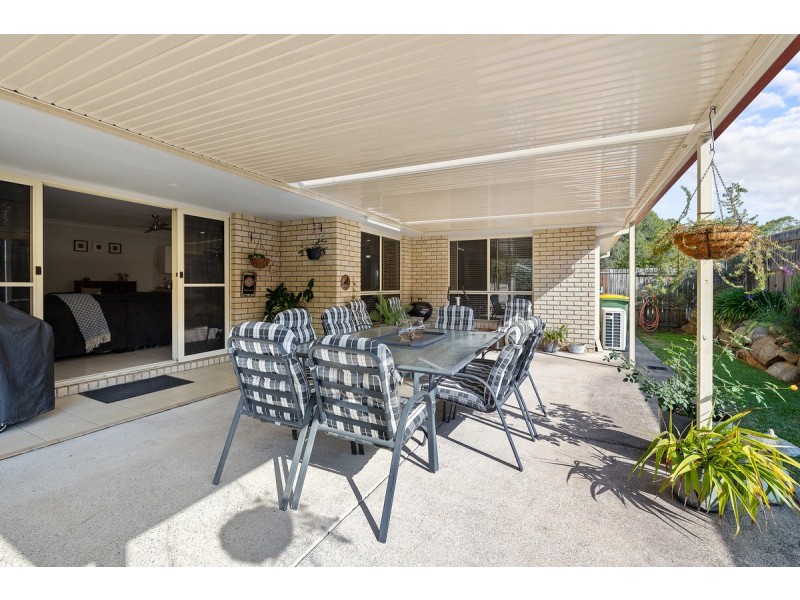 17 Adam Street, Cleveland QLD 4163