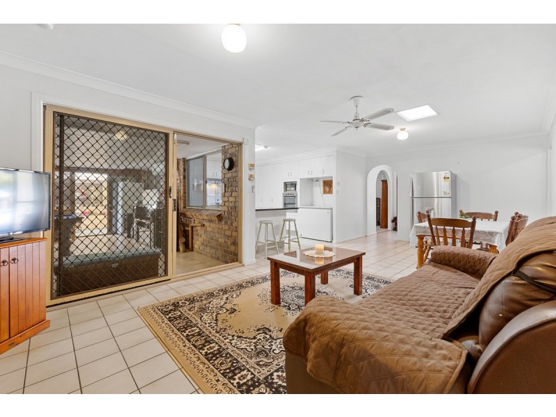 29 Sunshine Drive, Cleveland QLD 4163