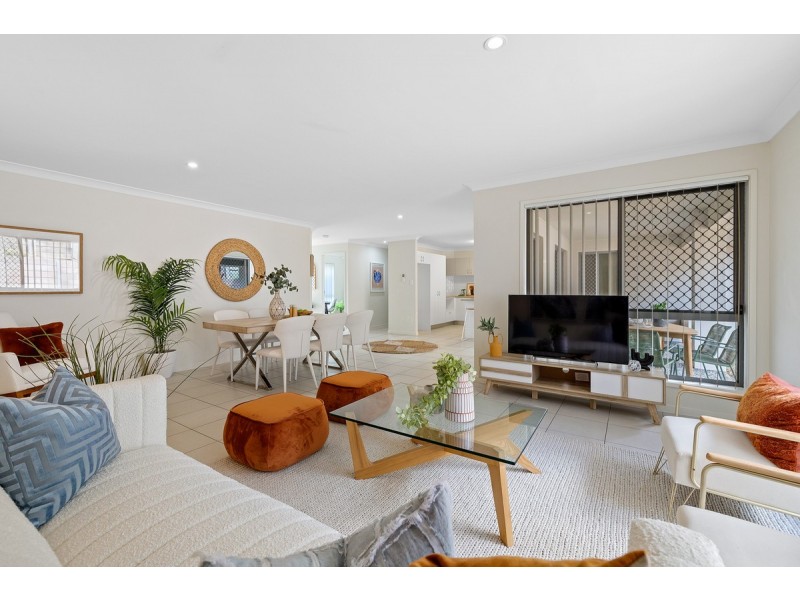 27 Bellflower Crescent, Mount Cotton QLD 4165