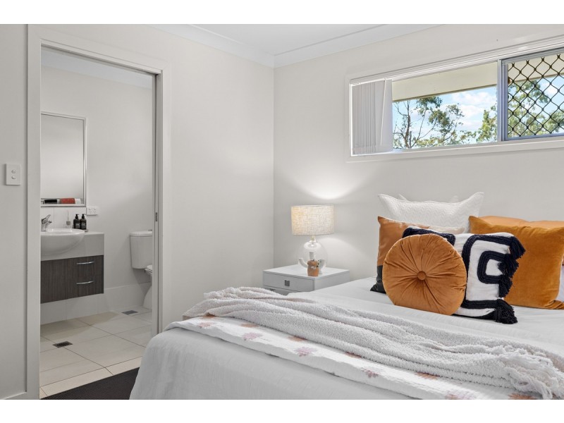 27 Bellflower Crescent, Mount Cotton QLD 4165