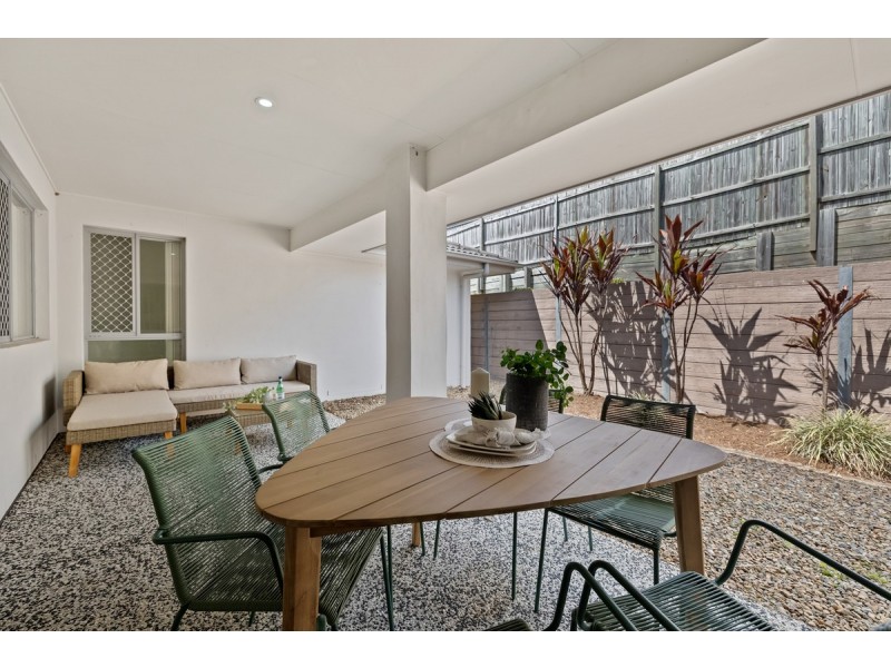 27 Bellflower Crescent, Mount Cotton QLD 4165