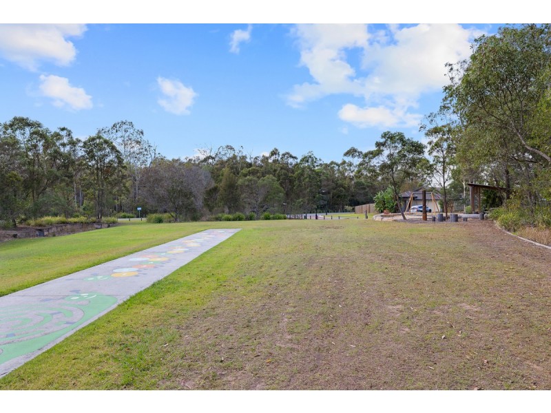 27 Bellflower Crescent, Mount Cotton QLD 4165