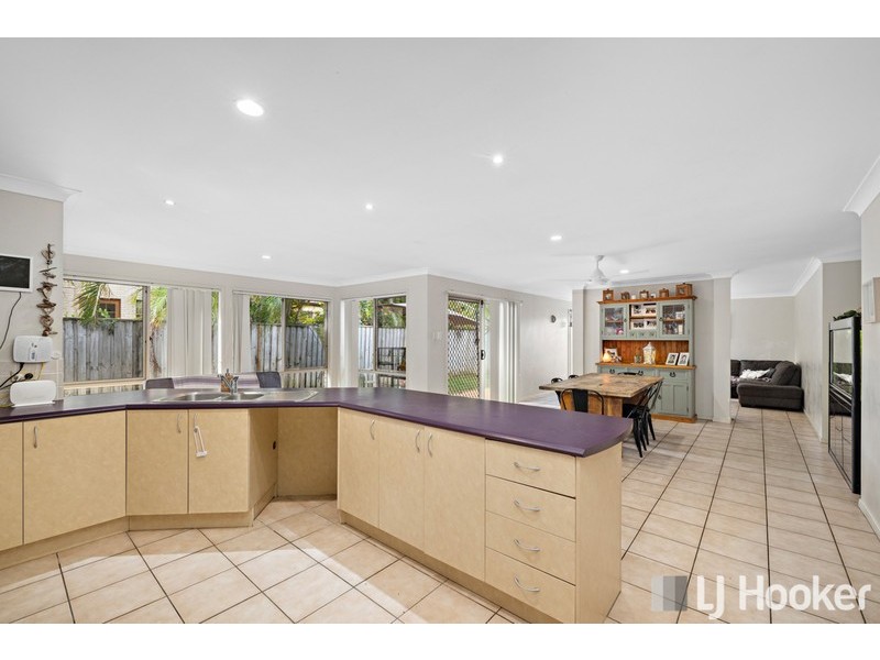 7 Ribonwood Street, Thornlands QLD 4164