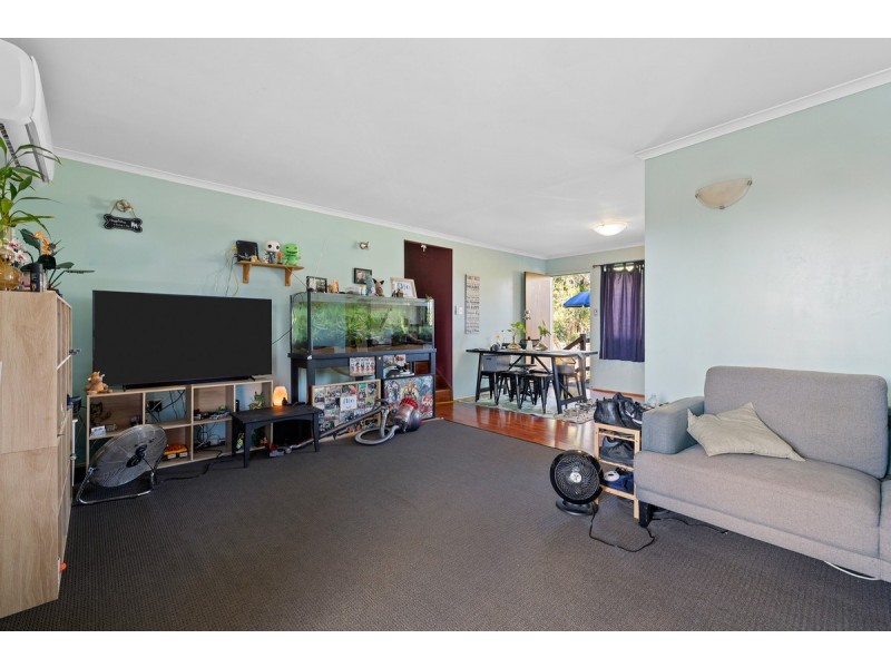 11 Sunbury Street, Birkdale QLD 4159