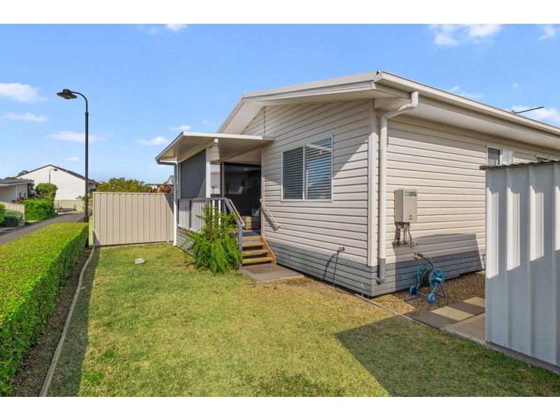 21/22-28 Collingwood Road, Birkdale QLD 4159