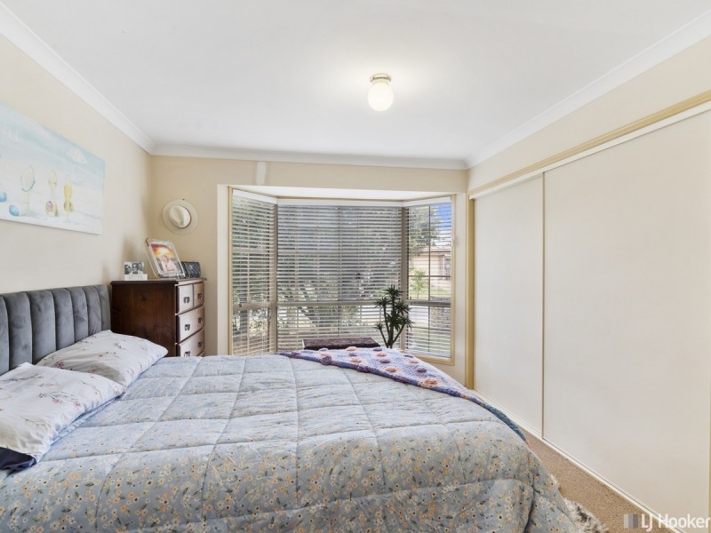 15 Cherrytree Place, Waterford West QLD 4133