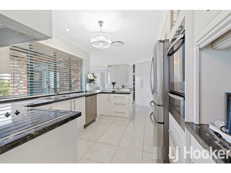 9 Trafalgar Drive, Victoria Point QLD 4165