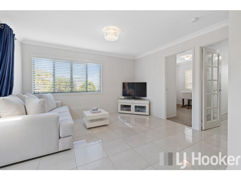9 Trafalgar Drive, Victoria Point QLD 4165