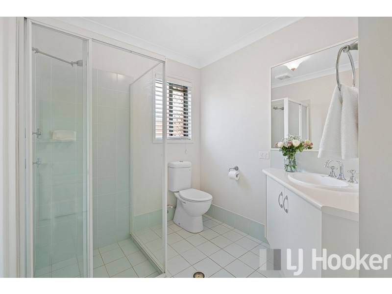 9 Trafalgar Drive, Victoria Point QLD 4165