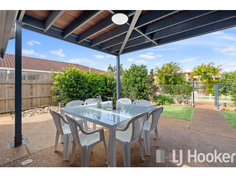 9 Trafalgar Drive, Victoria Point QLD 4165