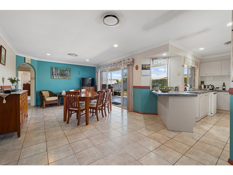 5 Northview Street, Birkdale QLD 4159