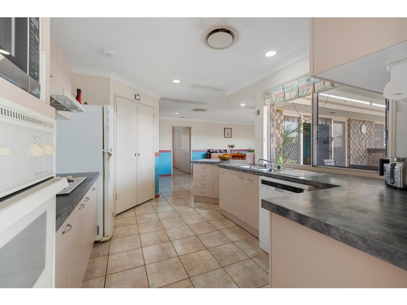 5 Northview Street, Birkdale QLD 4159