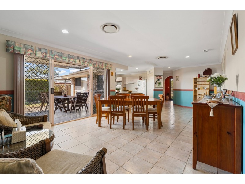 5 Northview Street, Birkdale QLD 4159