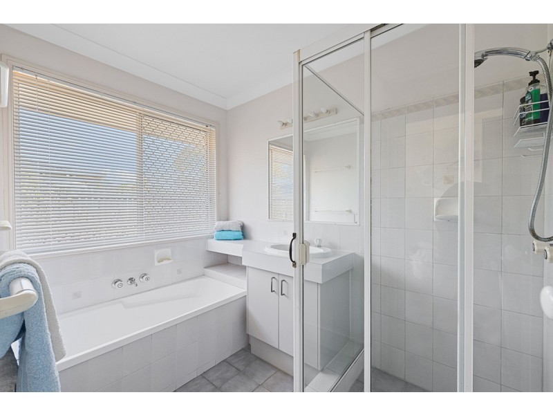 5 Northview Street, Birkdale QLD 4159