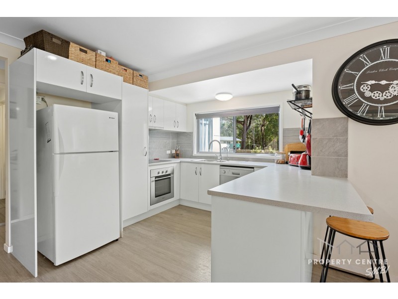 21 Stradbroke Drive, Russell Island QLD 4184