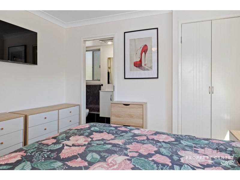 21 Stradbroke Drive, Russell Island QLD 4184