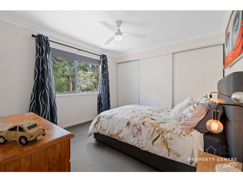 21 Stradbroke Drive, Russell Island QLD 4184