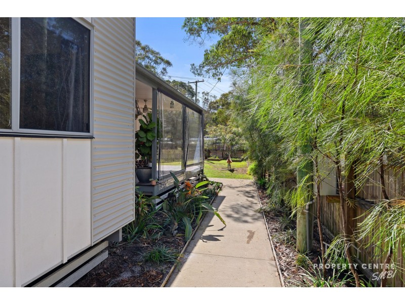 21 Stradbroke Drive, Russell Island QLD 4184