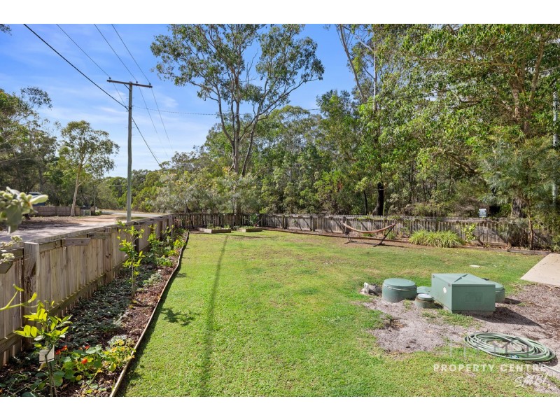 21 Stradbroke Drive, Russell Island QLD 4184
