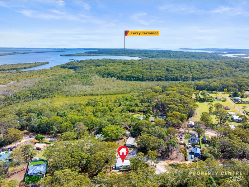 21 Stradbroke Drive, Russell Island QLD 4184