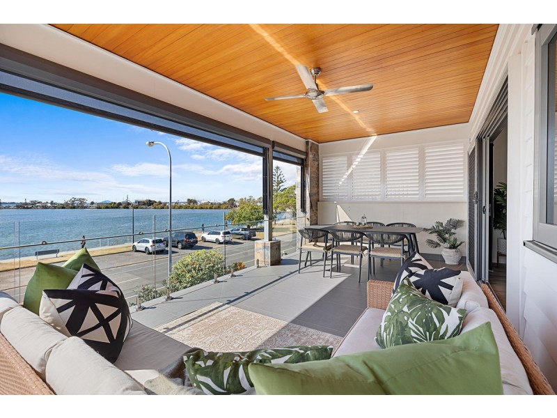 379 Esplanade, Manly QLD 4179