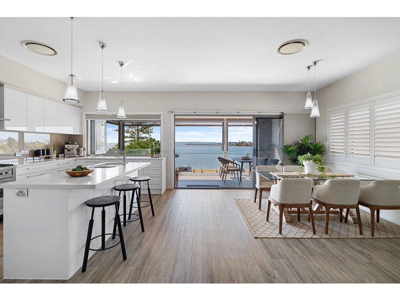 379 Esplanade, Manly QLD 4179
