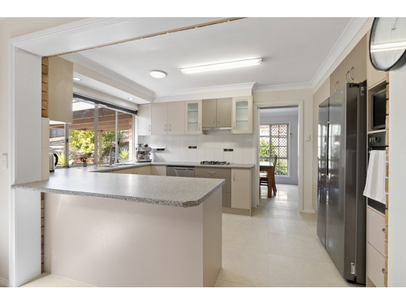 16 Hanover Drive, Alexandra Hills QLD 4161