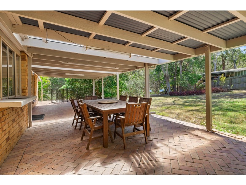 16 Hanover Drive, Alexandra Hills QLD 4161