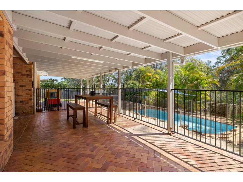16 Hanover Drive, Alexandra Hills QLD 4161