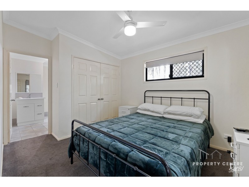 21 Wentworth Parade, Russell Island QLD 4184