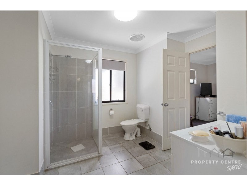 21 Wentworth Parade, Russell Island QLD 4184