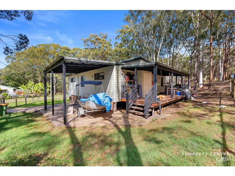 21 Wentworth Parade, Russell Island QLD 4184