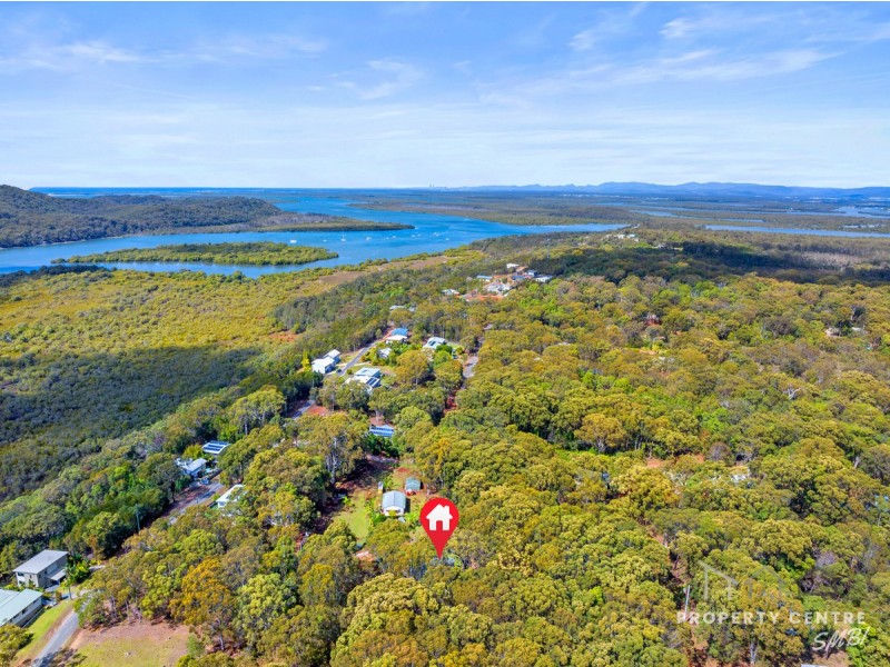 21 Wentworth Parade, Russell Island QLD 4184