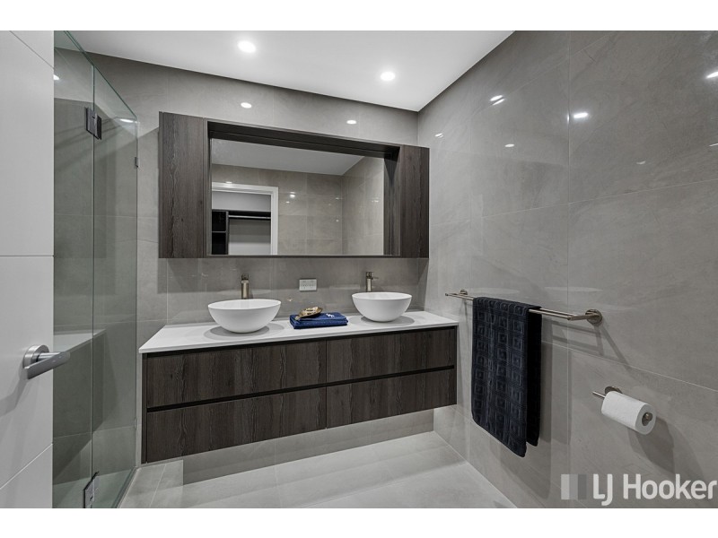 606/152-154 Middle Street, Cleveland QLD 4163