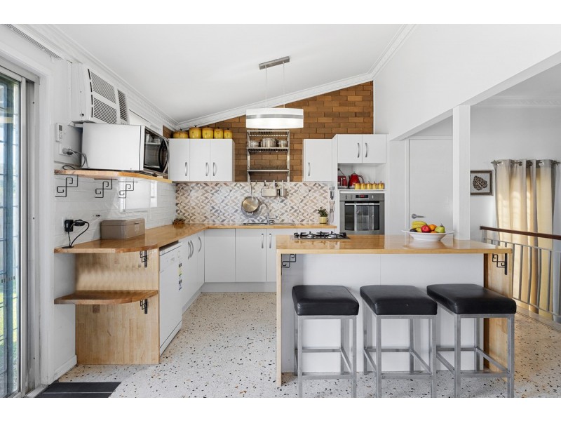 10/10 Pittwin Road North, Capalaba QLD 4157