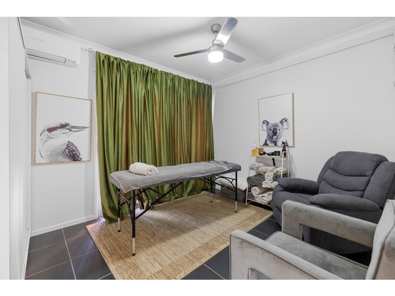 10/10 Pittwin Road North, Capalaba QLD 4157