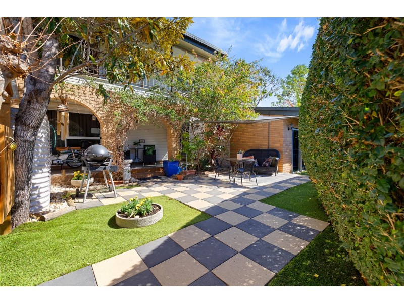 10/10 Pittwin Road North, Capalaba QLD 4157