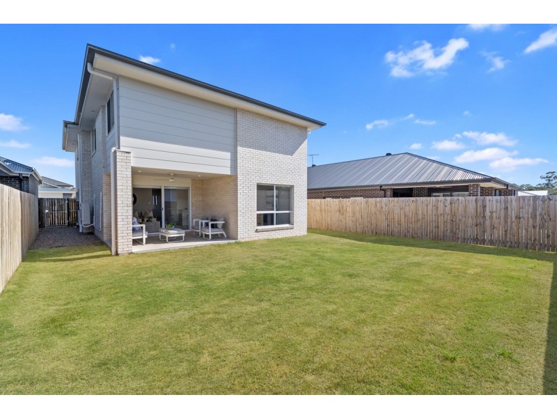 3 Banks Way, Logan Reserve QLD 4133