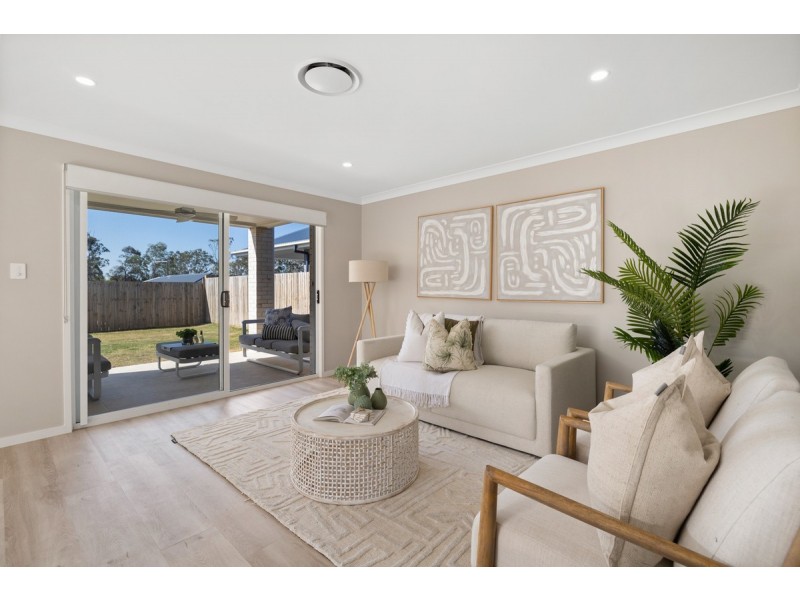 3 Banks Way, Logan Reserve QLD 4133