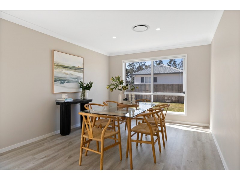 3 Banks Way, Logan Reserve QLD 4133