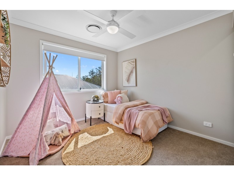 3 Banks Way, Logan Reserve QLD 4133