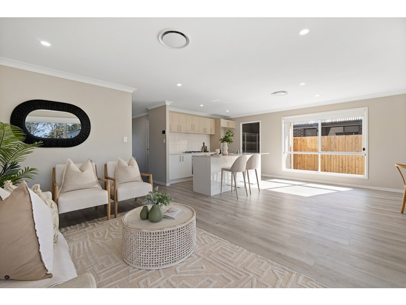 3 Banks Way, Logan Reserve QLD 4133