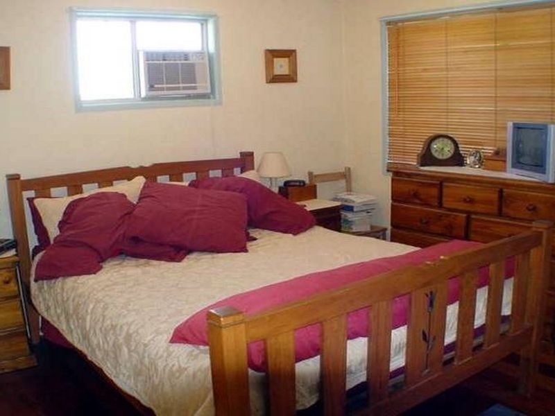 4 St Andrews Avenue, Birkdale QLD 4159