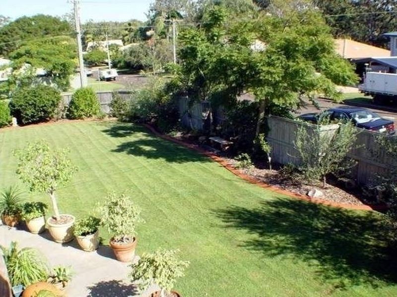 4 St Andrews Avenue, Birkdale QLD 4159