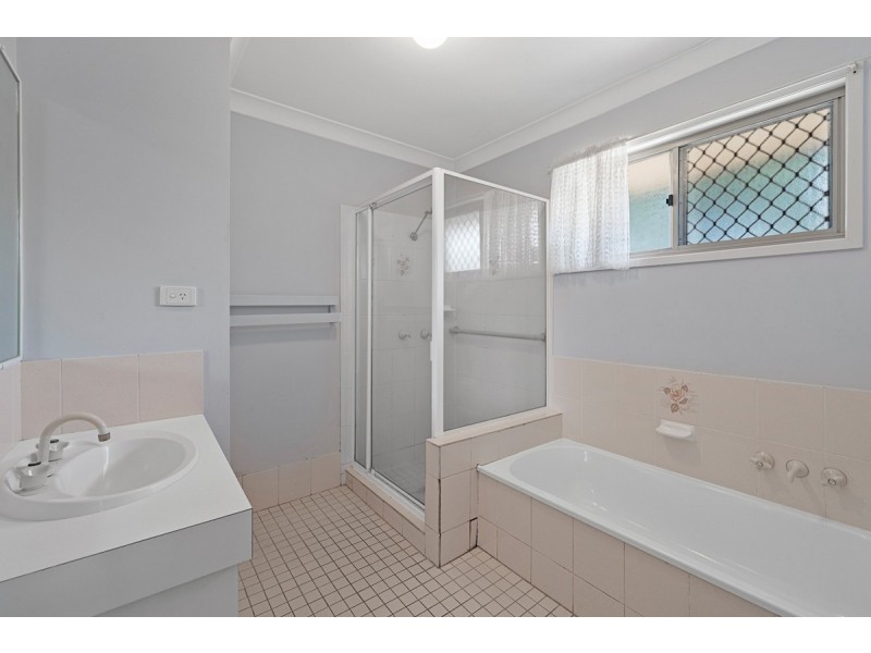 7 Driftwood Street, Victoria Point QLD 4165