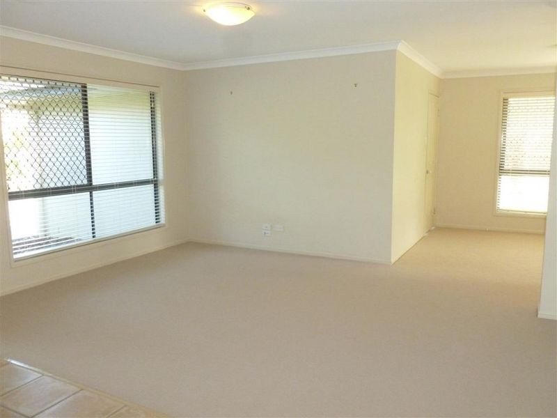 10 Parkvale Street, Victoria Point QLD 4165
