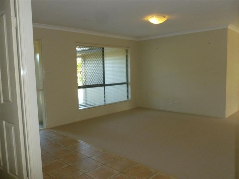 10 Parkvale Street, Victoria Point QLD 4165