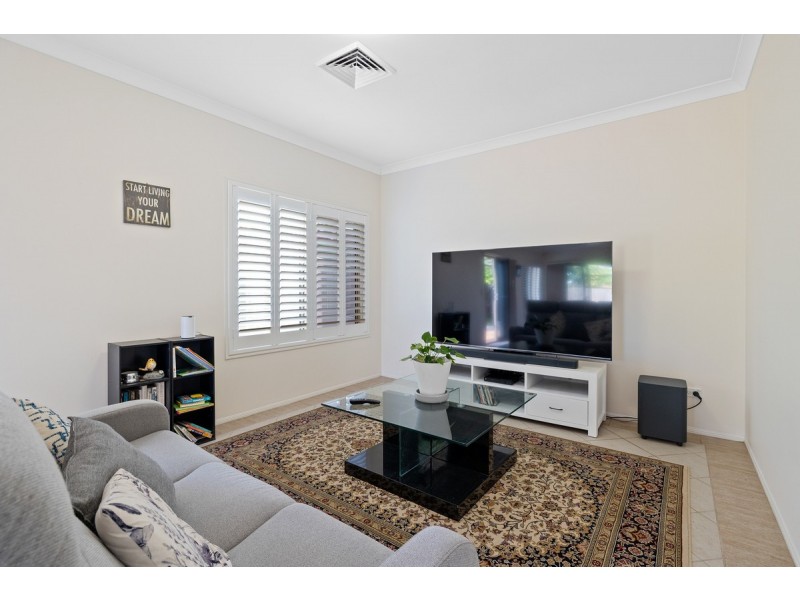 67 Collingwood Road, Birkdale QLD 4159