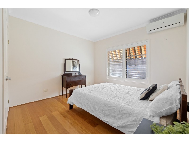 67 Collingwood Road, Birkdale QLD 4159