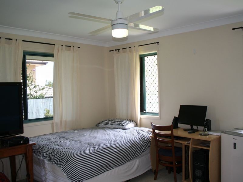 101 Bunker Road, Victoria Point QLD 4165